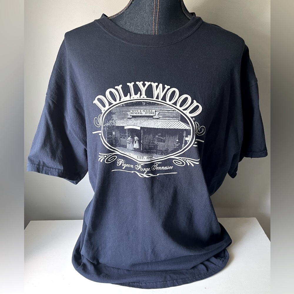 Dollywood Pigeon Forge TN Navy Blue T-shirt XL